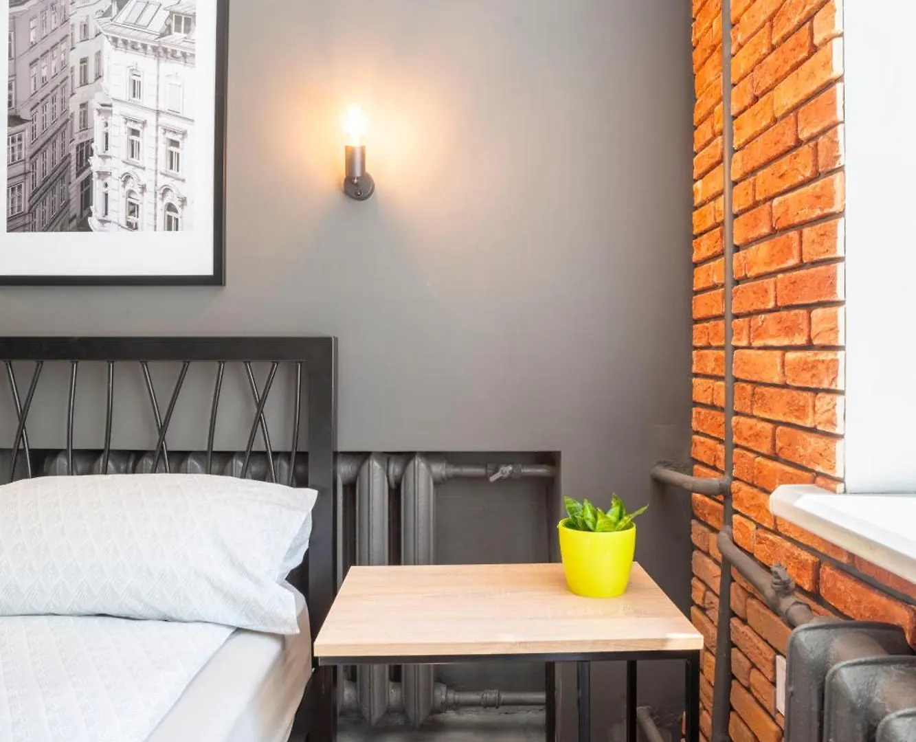 11 Secret Place On Mezhygirska Str Kyiv Apartment